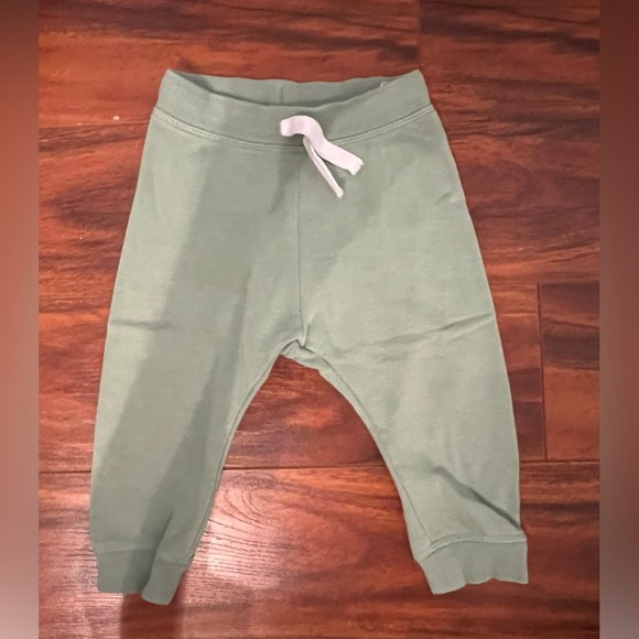 H&M Disney Set - Picture 4 of 4